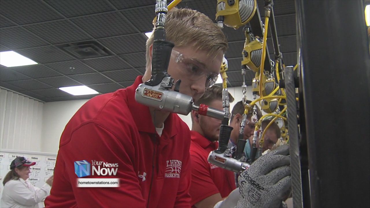 Students get closer look at automotive plant in Anna